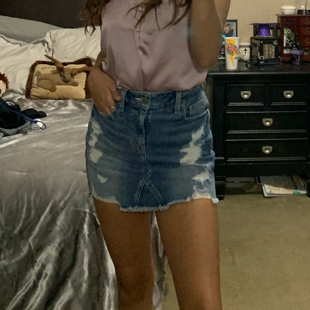 Hollister skirt